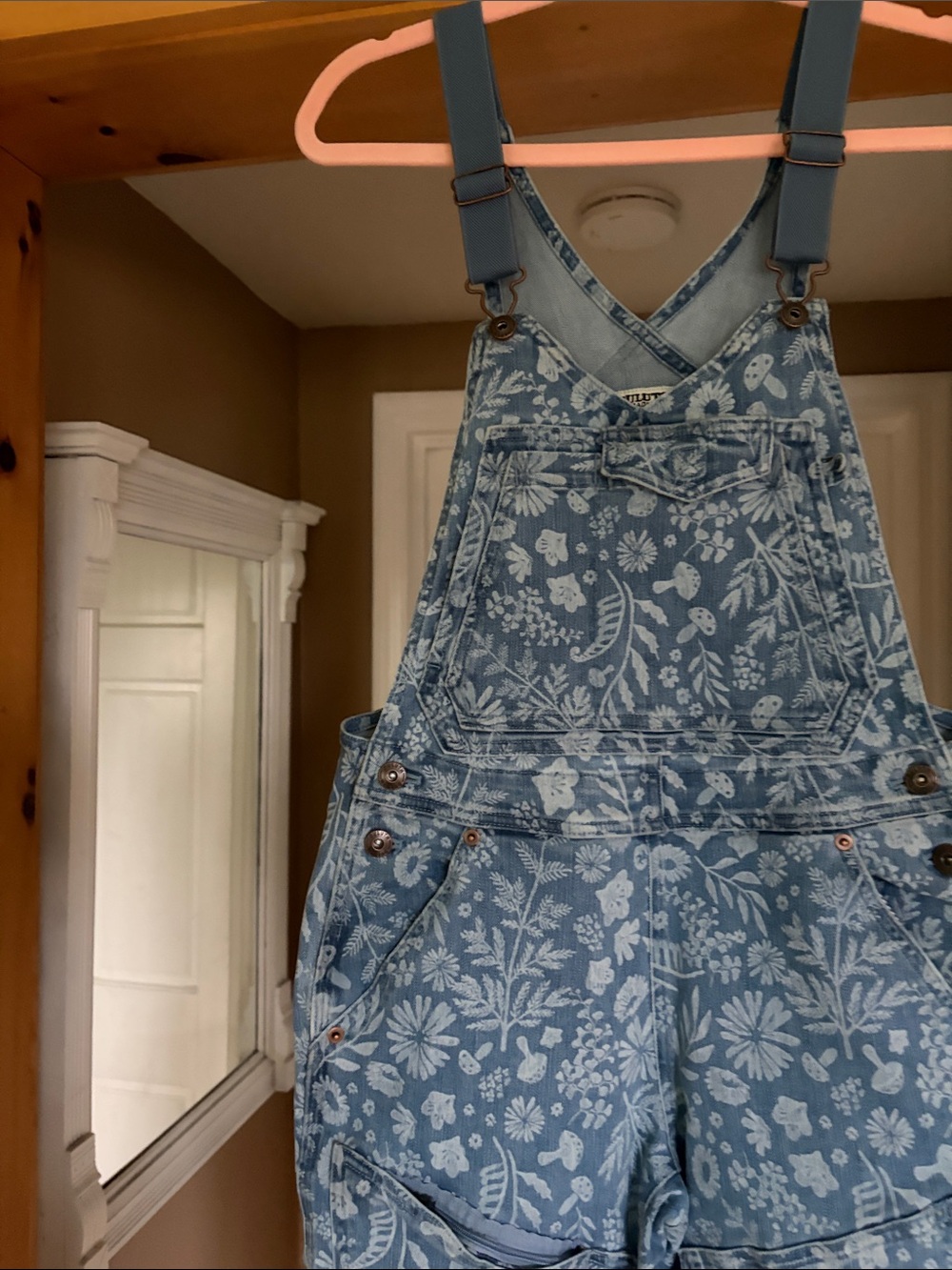 Like New Duluth Women’s Print Light Blue Denim Overalls - Picture 2 of 6